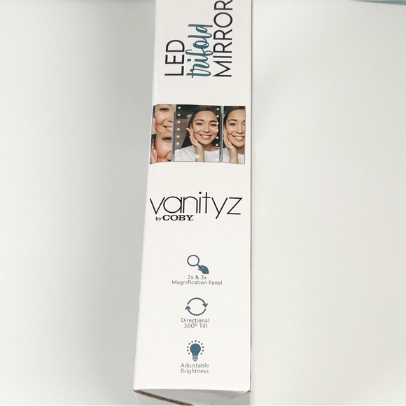 Coby Vanityz Trifold LED Mirror Grey 1x 2x 3X Magnification NEW - Picture 4 of 11
